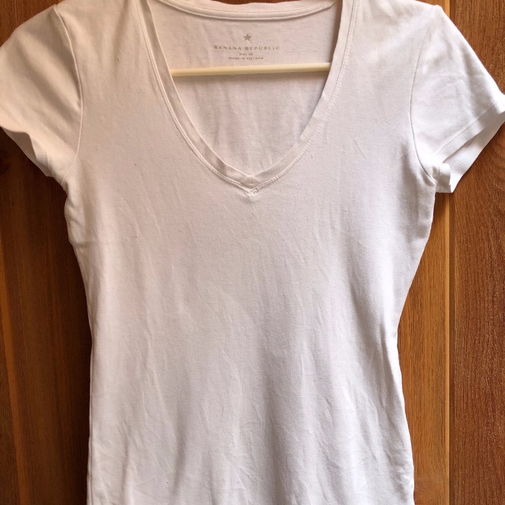 Banana Republic white t-shirt